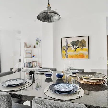 Apartment Luxury With Rooftop Terrace 2 Min To Almunecar
